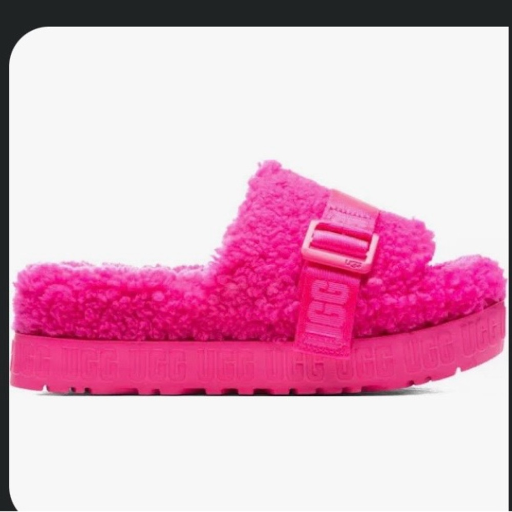 Ugg Pink Fluffita slide